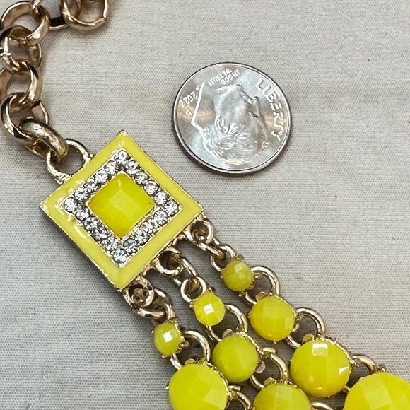 Gold Tone Lemon Yellow Faceted Disks 3 Strand Necklace Costume Jewelry Vintage - Picture 12 of 16